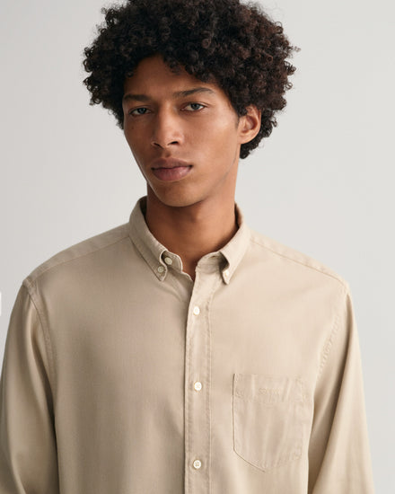 Męska beżowa koszula regular fit z kołnierzykiem button-down