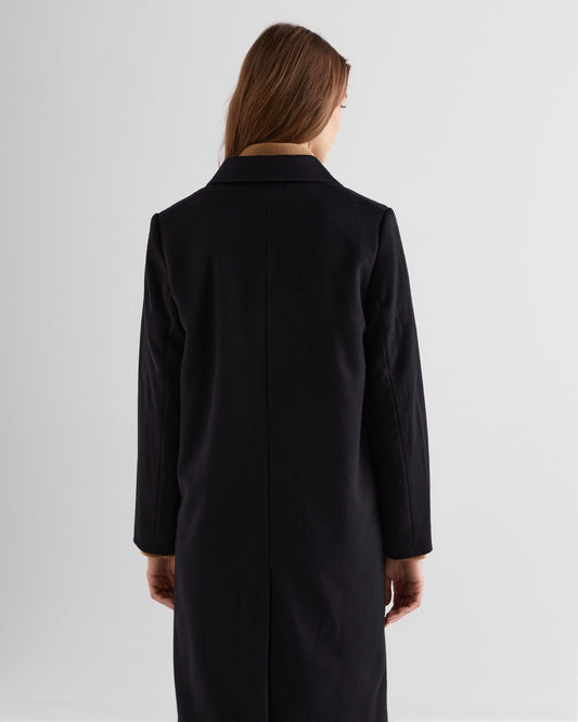 Kurtka damska z klasycznym kołnierzem i długim rękawem regular fit