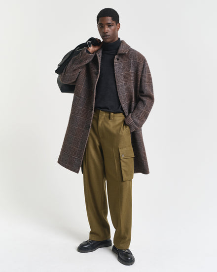 Sweter z golfem z bardzo cienkiej wełny merynosów