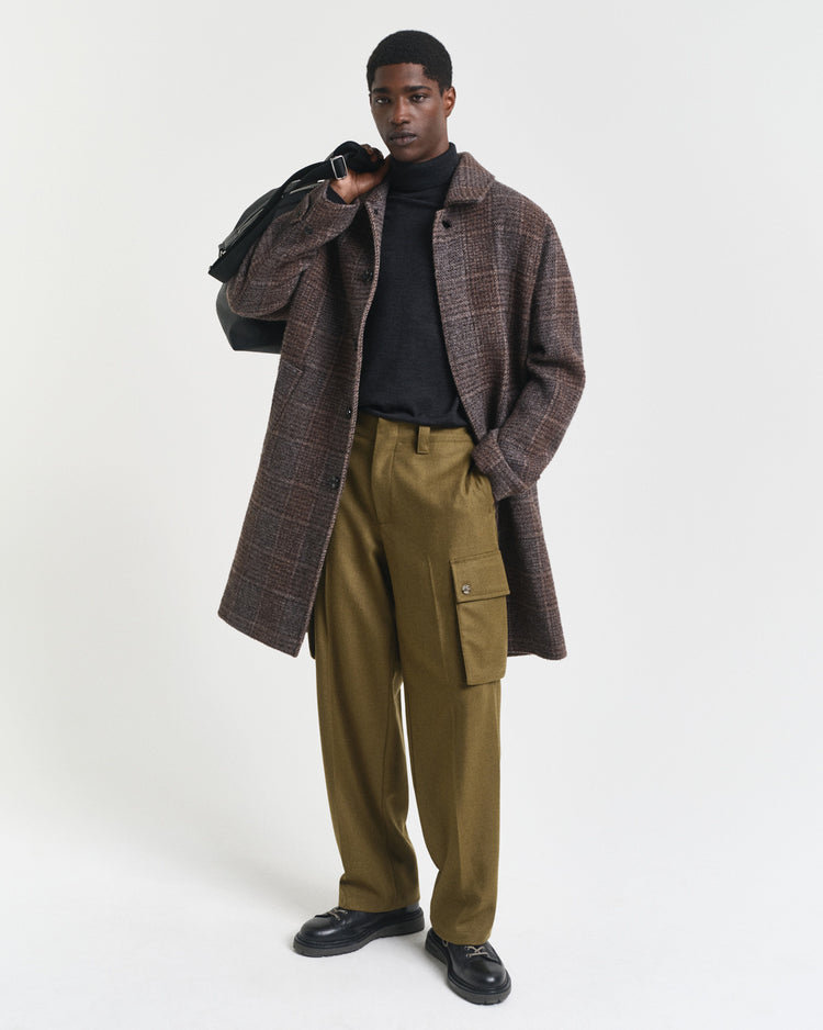 Sweter z golfem z bardzo cienkiej wełny merynosów