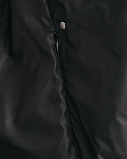 Kurtka damska ze stójką z długim rękawem relaxed fit czarna