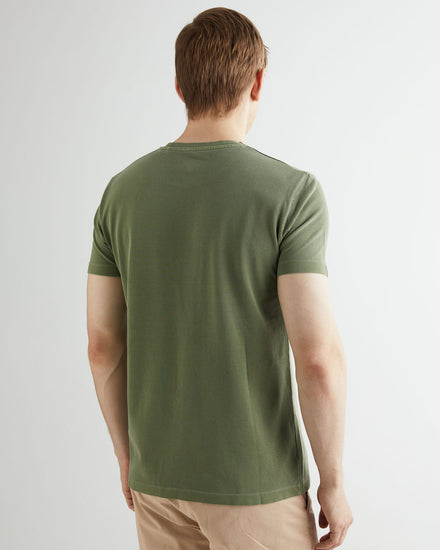 Wypłowiały t-shirt z piki