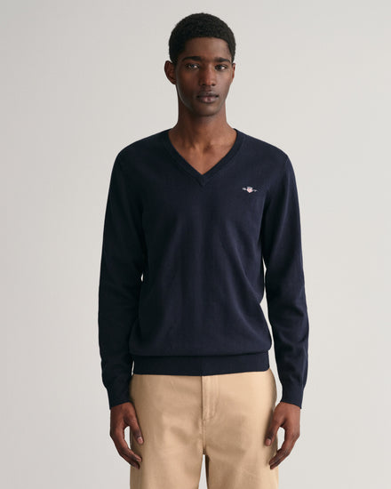Sweter męski z dekoltem V regular fit granatowy