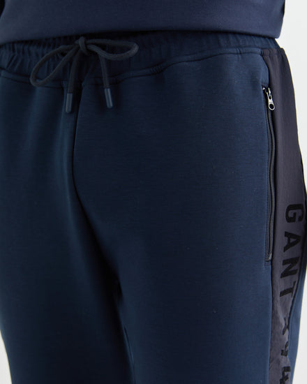 Spodnie dresowe męskie regular fit granatowe