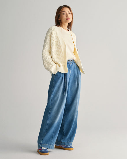 Koszulka damska z nadrukiem z okrągłym dekoltem regular fit beżowa