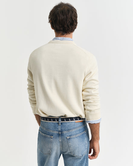 Sweter męski z okrągłym kołnierzykiem regular fit kremowy