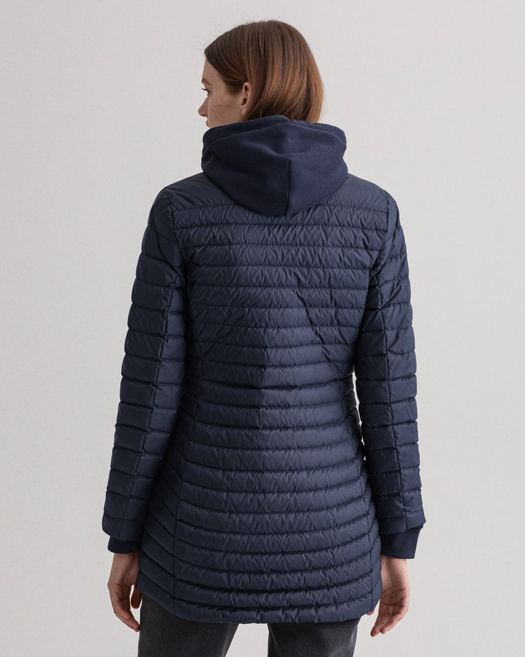 Lekki płaszcz puchowy damski