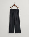 Spodnie damskie relaxed fit czarne
