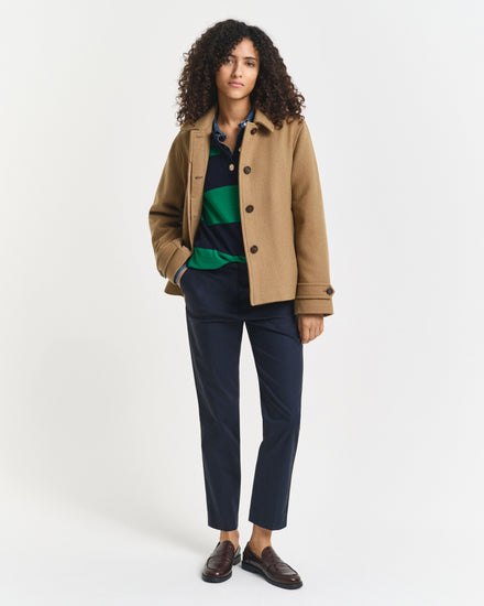 Kurtka damska z długim rękawem i klasycznym kołnierzem regular fit