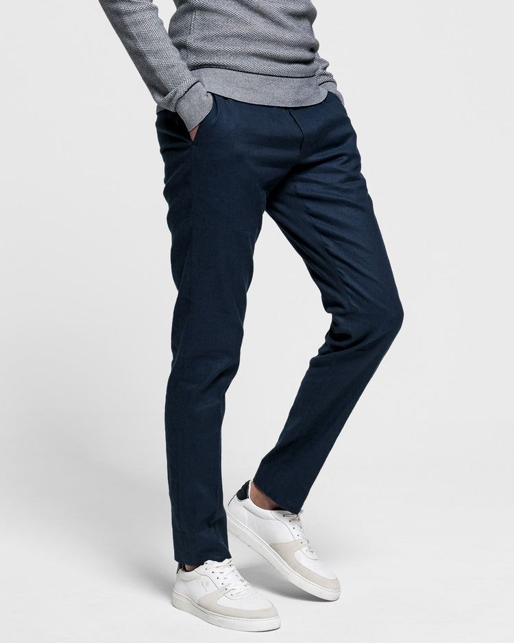 Garniturowe spodnie męskie z elastycznego lnu