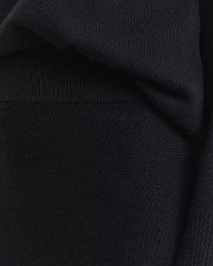 Spódnica damska regular fit czarna