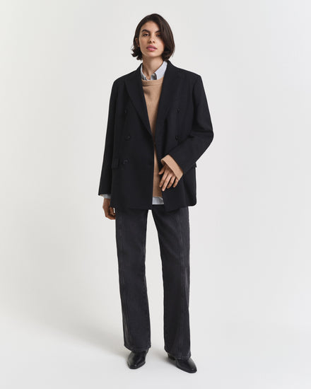 Sweter damski z okrągłym kołnierzykiem relaxed fit beżowy