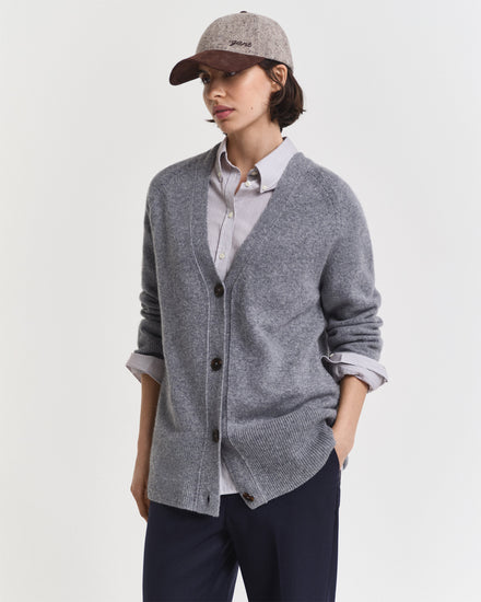 Sweter damski z dekoltem V relaxed fit czarny
