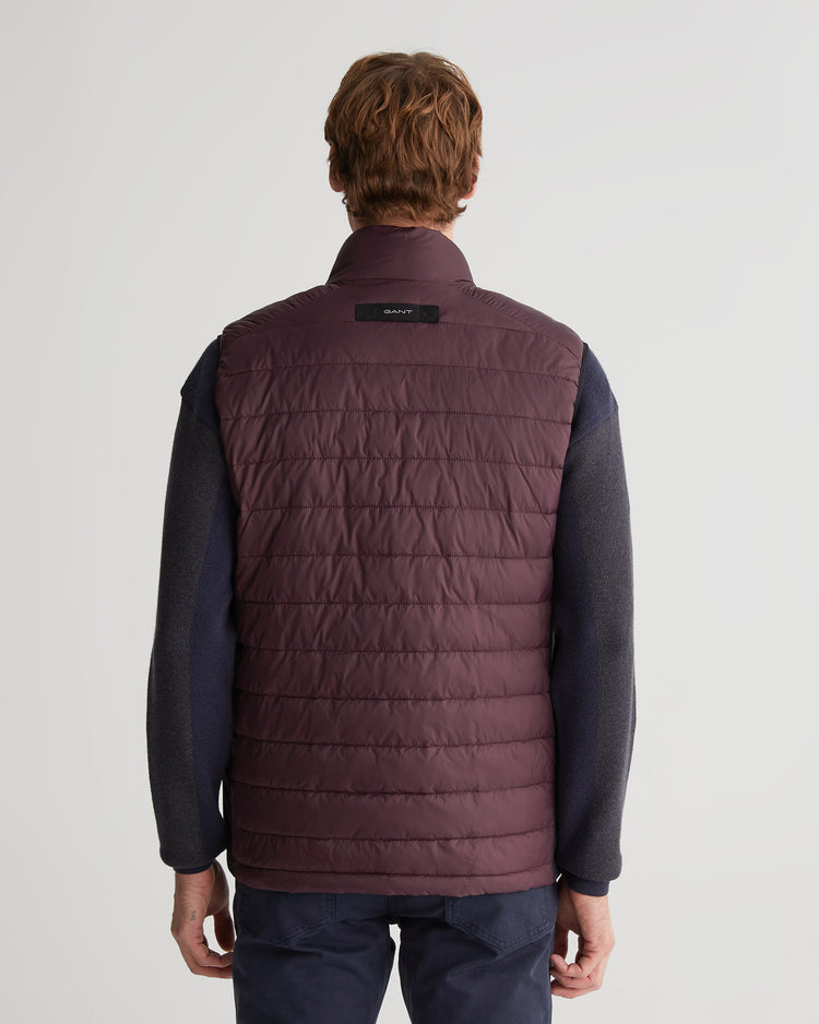 Bezrękawniki męskie z nadrukiem ze stójką regular fit bordowe