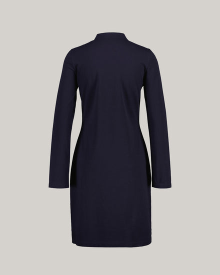 Sukienka z piki z długimi rękawami